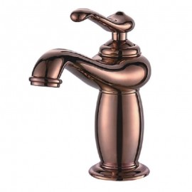 Robinet de lavabo en laiton...