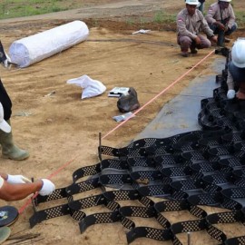 Géocellule avec trous -...